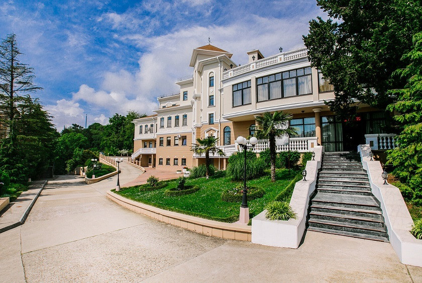 Зеленый Гай 3*