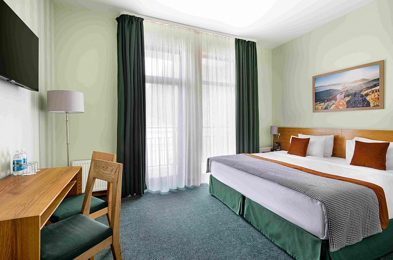 Стандарт с балконом