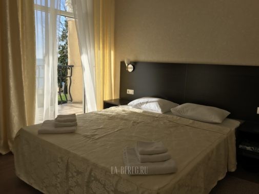 2-х местный 1-но комнатный, вид на горы, с балконом