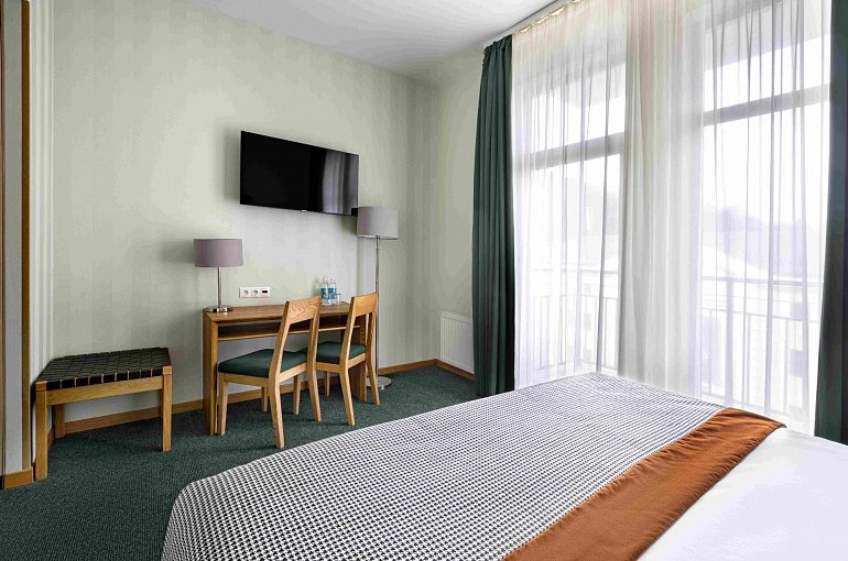 Стандарт с балконом