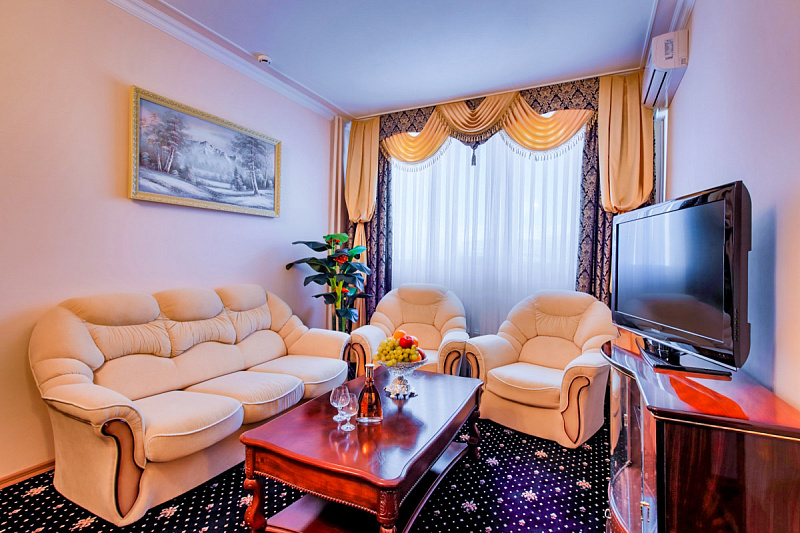 3-комнатный Семейный Люкс/Family Suite