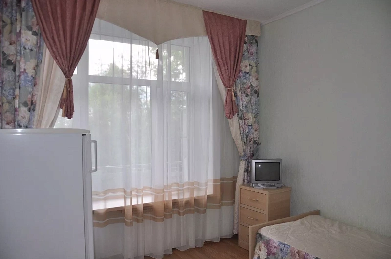 Стандарт 1-местный (окна во двор)