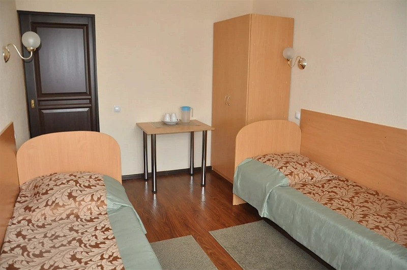 Стандарт 2-местный (окна во двор)