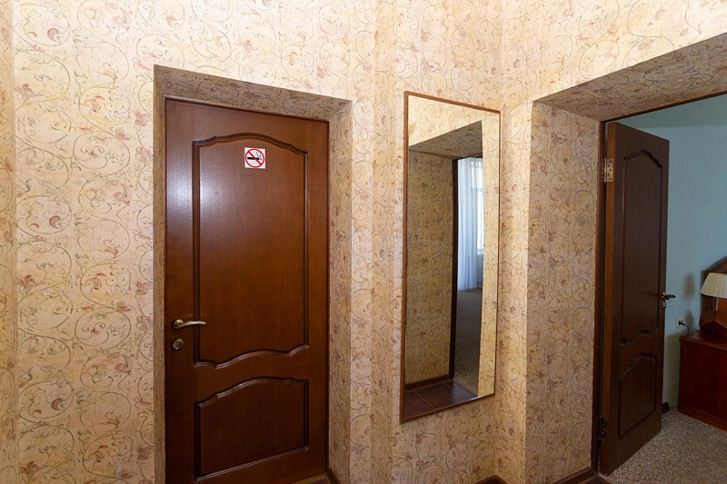 2-местный 2-комнатный полулюкс