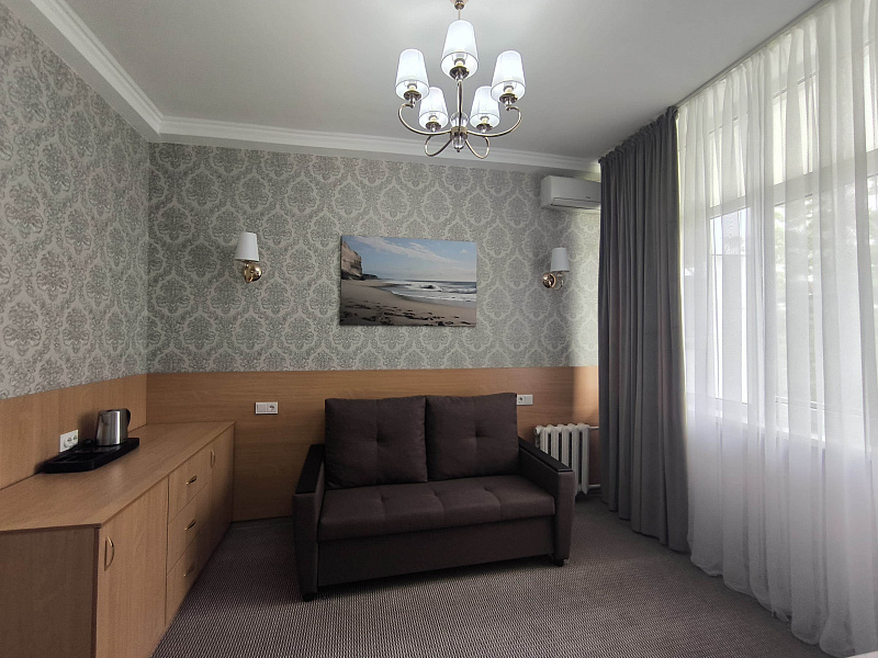 2-мест. 2-комнатный джуниор сюит