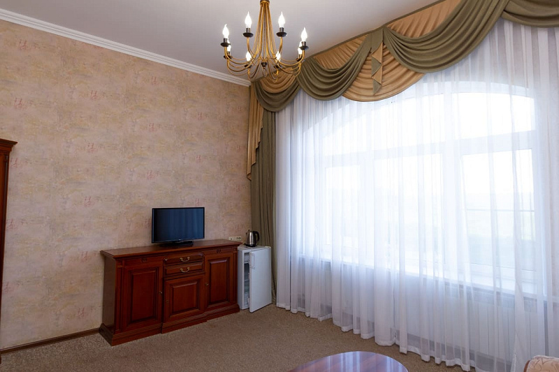 2-местный 2-комнатный полулюкс