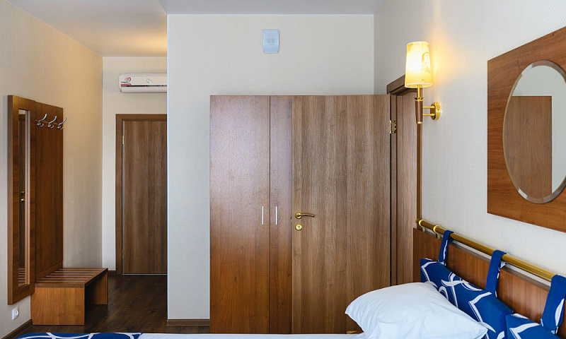 2-комнатный 4-местный Совмещенный