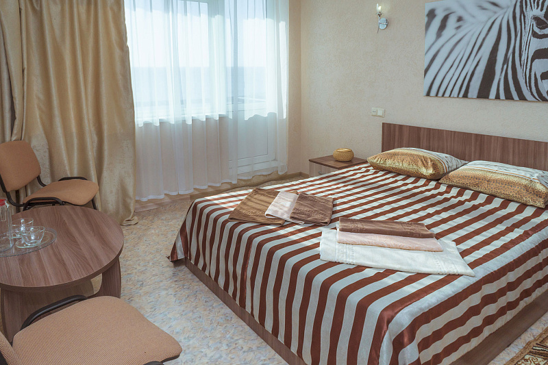 2 м улучшенный, вид на озеро