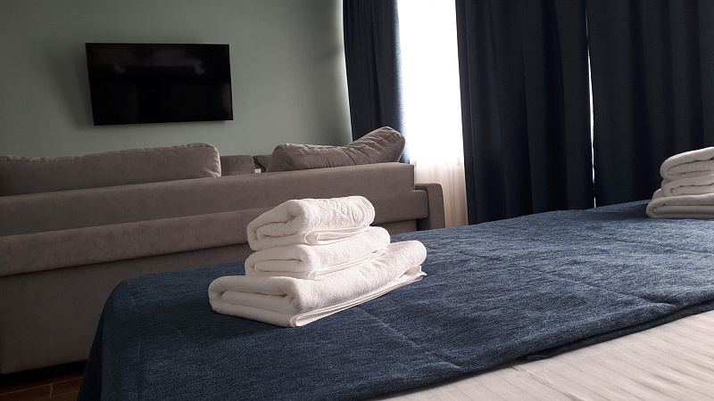 2м джуниор сюит