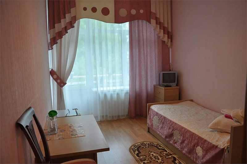 Стандарт 1-местный (окна во двор)